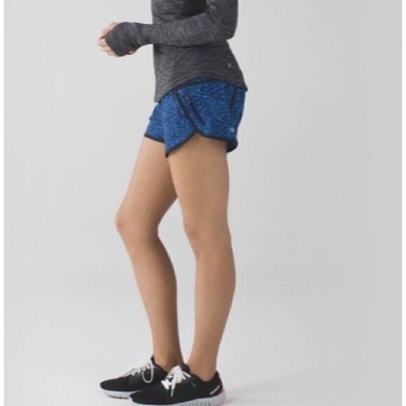 Lululemon Tracker Short III Samba Snake Kayak Blue Hero Size 6 W7D51S workout - Picture 5 of 12